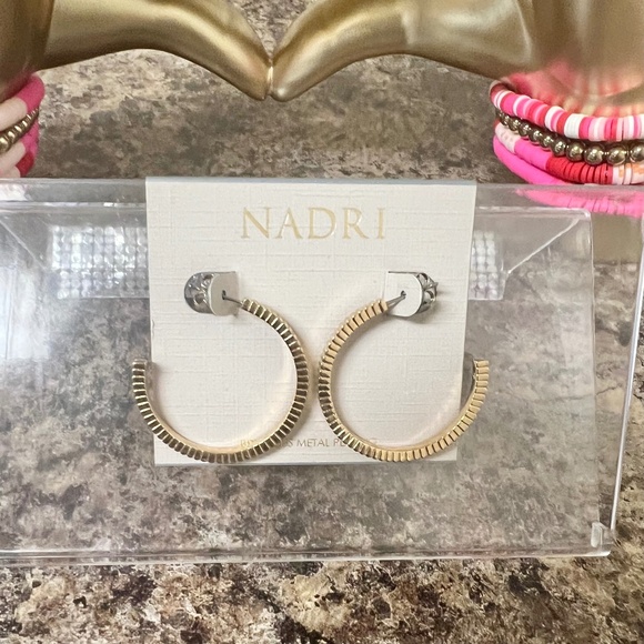 NWT Nadri Gold Hoop Earrings - Picture 3 of 6